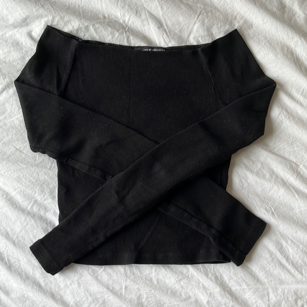Brandy Melville Off the shoulder long sleeve